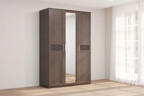 Шкаф 3-х створчатый с зеркалом Кэт-4 Венге Диал в Кургане - kurgan.mebel-tymen.ru | фото